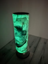 Load image into Gallery viewer, Purple Marble UV Glow
